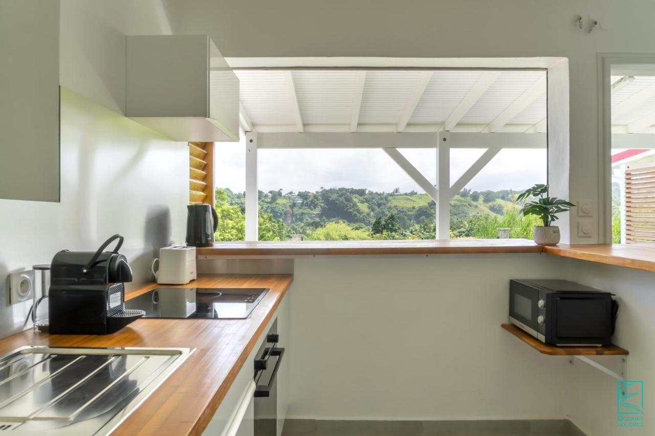 Superbe Appartement Avec Terrasse Vue Nature - Julyan House Petit-Bourg Eksteriør bilde